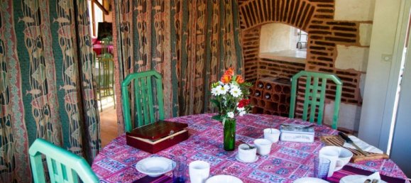 Casa de 8 dormitorios en Estissac, France No. 76385 20