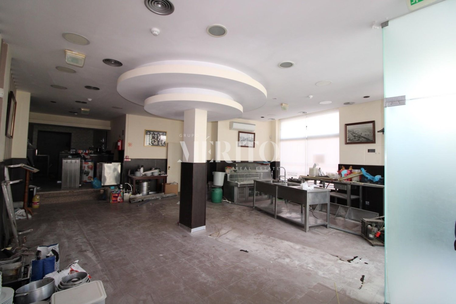  عقار تجاري في Povoa de Varzim, Portugal 105متر مربع رقم 82733