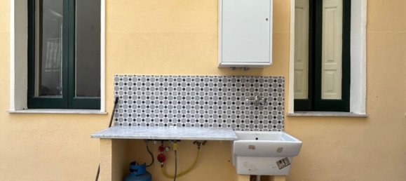 3 rooms House in Aci Catena, Italy No. 300656 9