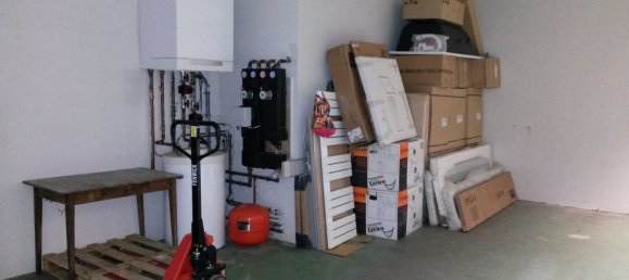 285m² Warehouse in Romorantin-Lanthenay, France No. 82431 5