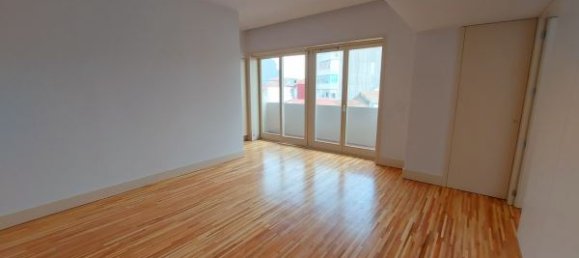 1 bedroom Apartment in Porto, Portugal No. 40172 4