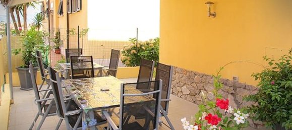 8 rooms House in Portovenere, Italy No. 159612 5