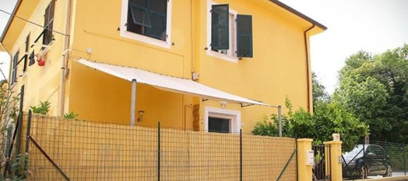 8 rooms House in Portovenere, Italy No. 159612 4