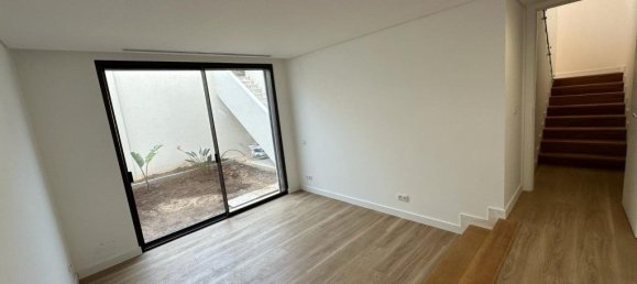 4 bedrooms Villa in Cascais, Portugal No. 171499 40