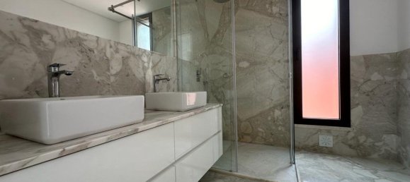 4 bedrooms Villa in Cascais, Portugal No. 171499 34