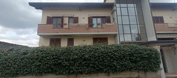 3 rooms Apartment in Dairago, Italy No. 181598 3