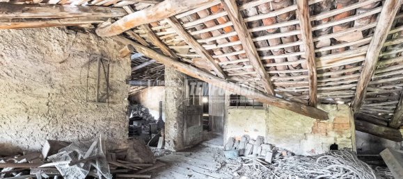 8-Zimmer Haus in Lurago d'Erba, Italy, Nr. 74580 10