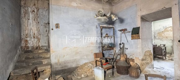 8-Zimmer Haus in Lurago d'Erba, Italy, Nr. 74580 19