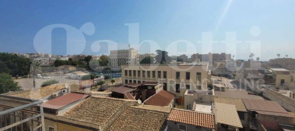 3 Schlafzimmer Wohnung in Syracuse, Italy, Nr. 242761 30