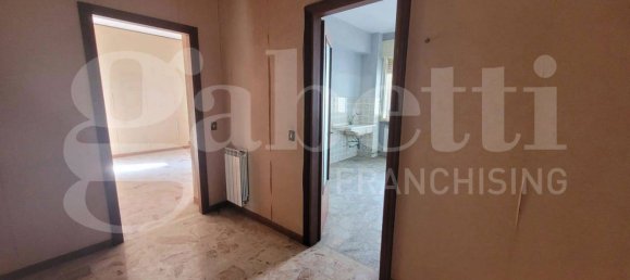 3 Schlafzimmer Wohnung in Syracuse, Italy, Nr. 242761 12