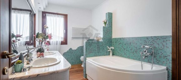 12-salle Villa à Scandiano, Italy No. 302792 22