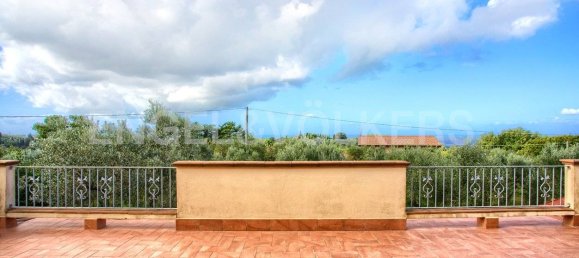 5 bedrooms Villa in Montescudaio, Italy No. 62523 21