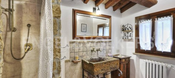 5 bedrooms Villa in Montescudaio, Italy No. 62523 26