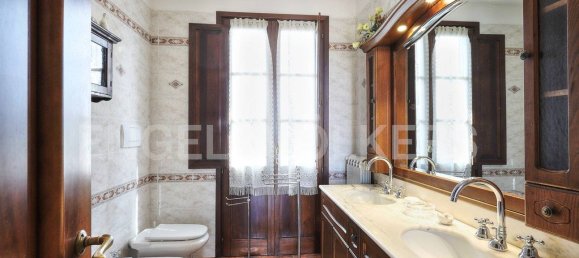5 bedrooms Villa in Montescudaio, Italy No. 62523 34