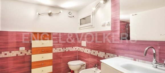 5 bedrooms Villa in Montescudaio, Italy No. 62523 5