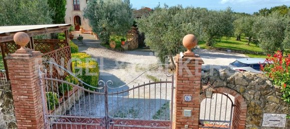 5 bedrooms Villa in Montescudaio, Italy No. 62523 42