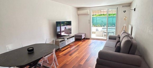 2 chambres Appartement à Nice, France No. 334230 3