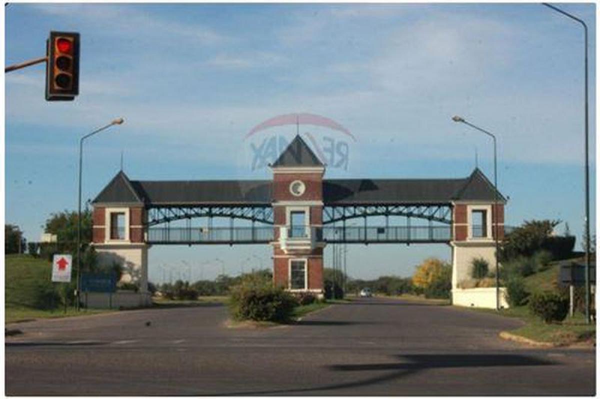  Land in Pilar, Argentina No. 47820