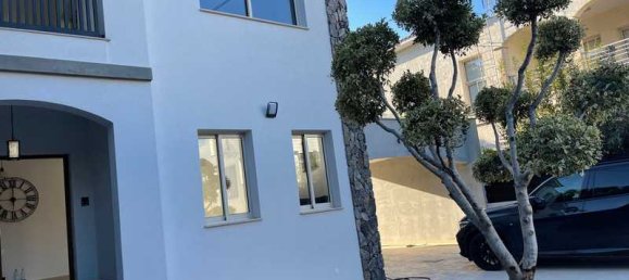 5 bedrooms Villa in Agios Tychonas, Cyprus No. 17967 7