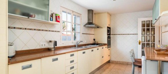 4 bedrooms Villa in Menorca, Spain No. 202068 24