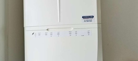 3 rooms Apartment in Caerano di San Marco, Italy No. 258763 21