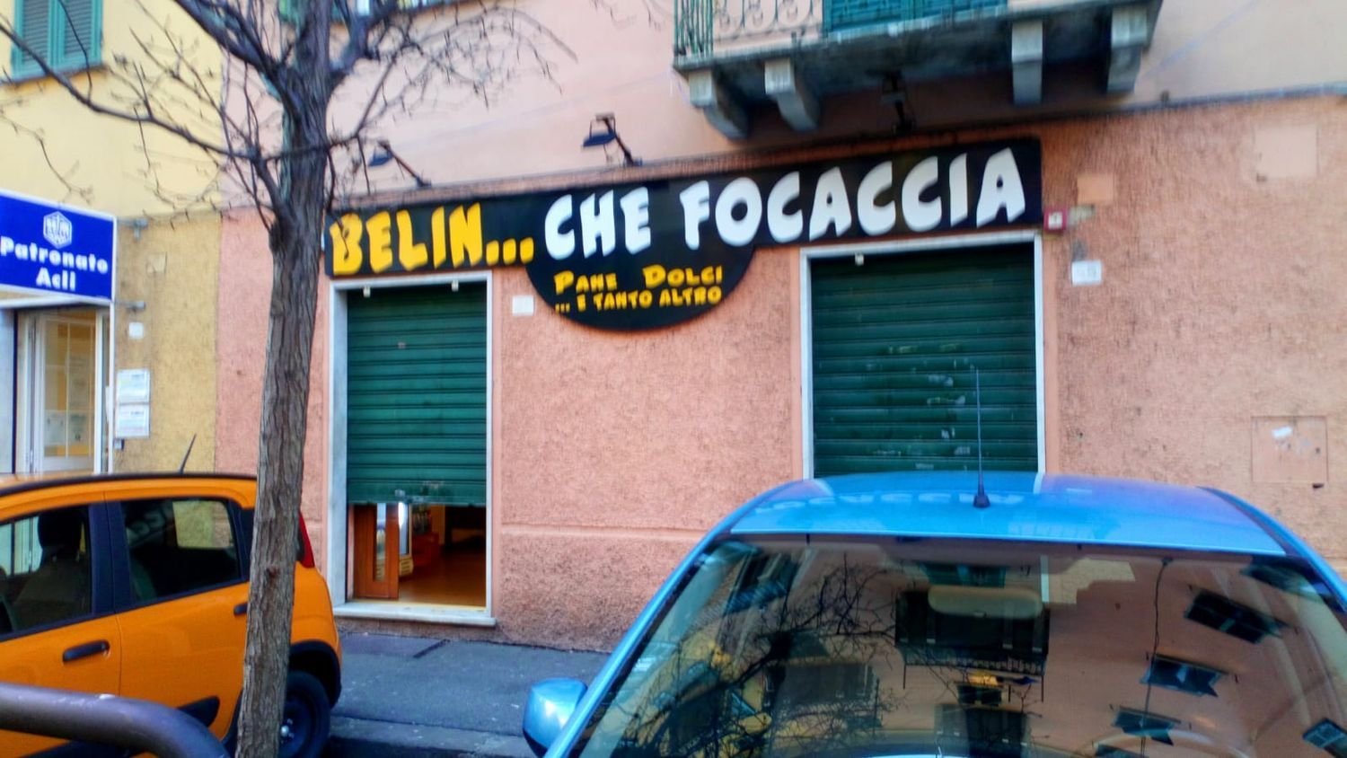 3 rooms Commercial property in Genoa, Italy No. 119812