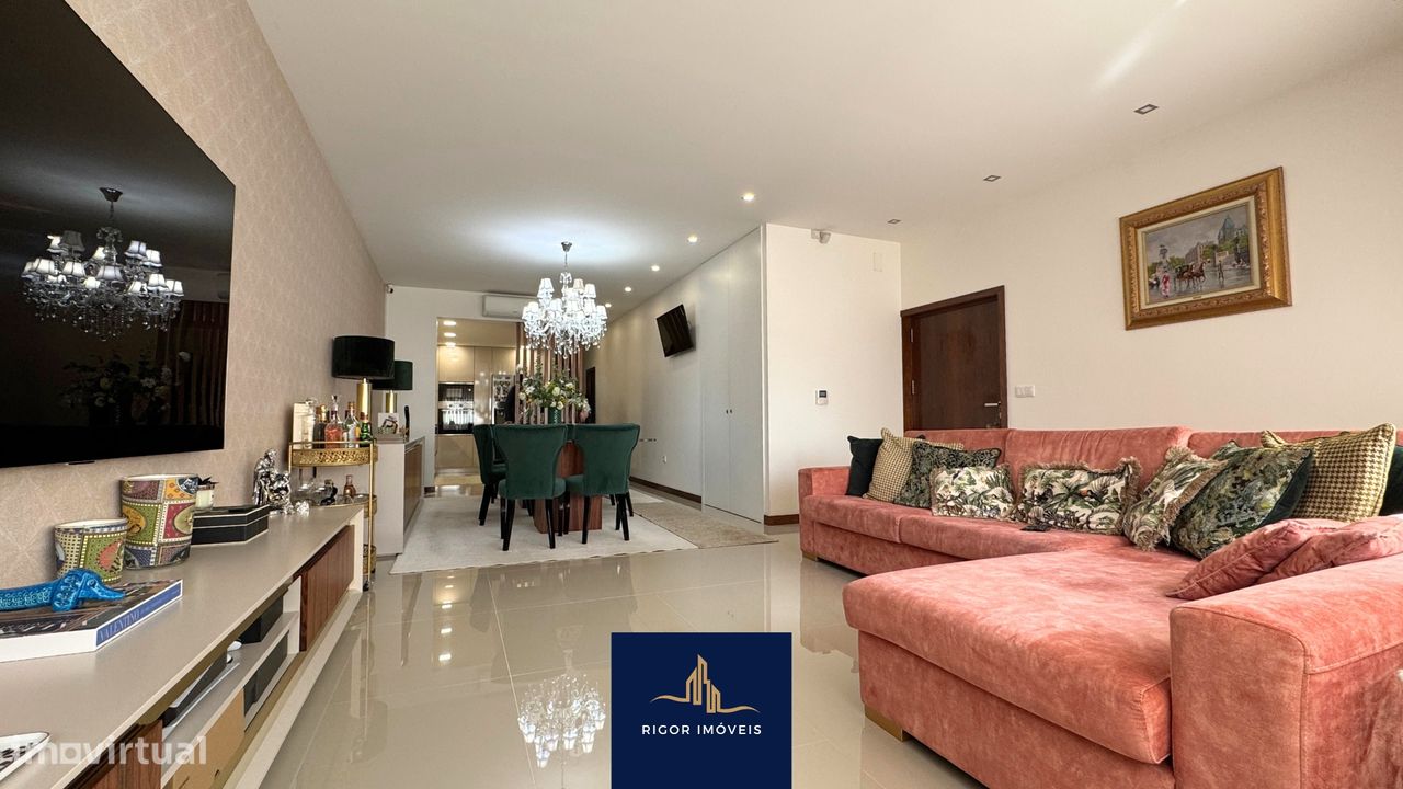 4 bedrooms Apartment in Povoa de Varzim, Portugal No. 265214