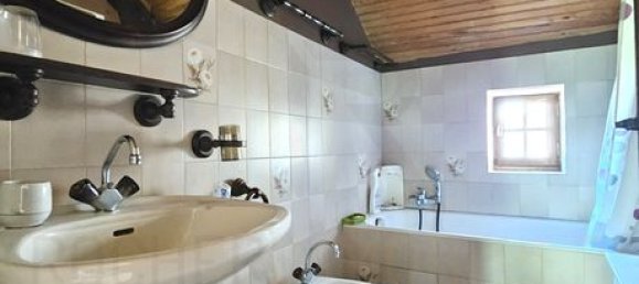 2 Schlafzimmer Haus in Lozere, France, Nr. 302854 10
