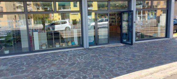 417m² Commercial property in Bologna, Italy No. 375088 2