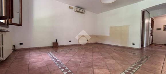2 bedrooms Villa in Correzzola, Italy No. 347402 5