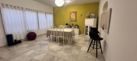 Villa de 4 dormitorios en Marbella, Spain No. 173017 10