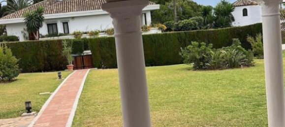 Villa de 4 dormitorios en Marbella, Spain No. 173017 26
