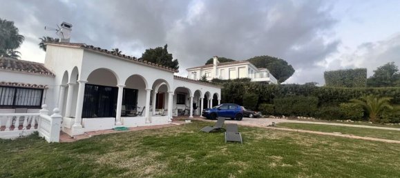 Villa de 4 dormitorios en Marbella, Spain No. 173017 5