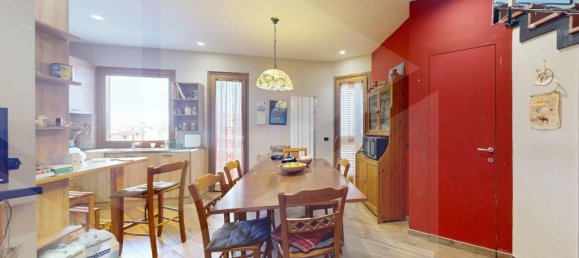 4 rooms Apartment in Pomigliano d'Arco, Italy No. 22507 4