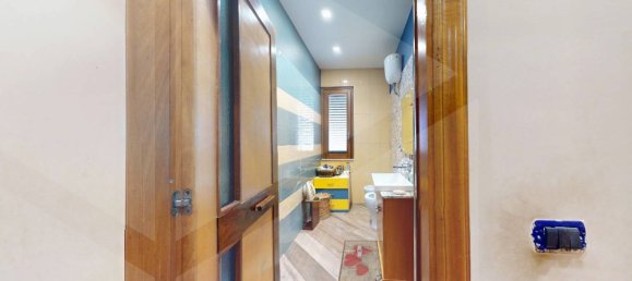 4 rooms Apartment in Pomigliano d'Arco, Italy No. 22507 11