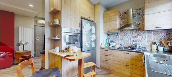 4 rooms Apartment in Pomigliano d'Arco, Italy No. 22507 7