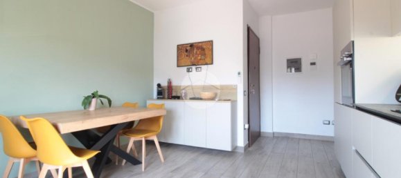 2 Schlafzimmer Wohnung in Quartu Sant'Elena, Italy, Nr. 282556 2