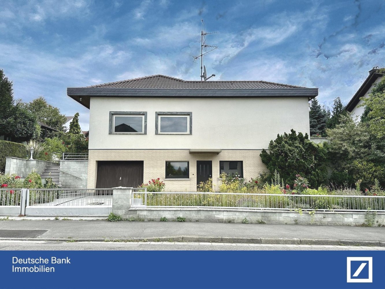 8غرفة منزل في Wiesbaden, Germany رقم 262403