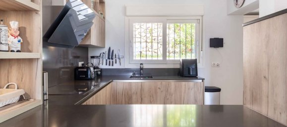 3 Schlafzimmer Villa in Fuengirola, Spain, Nr. 43029 9