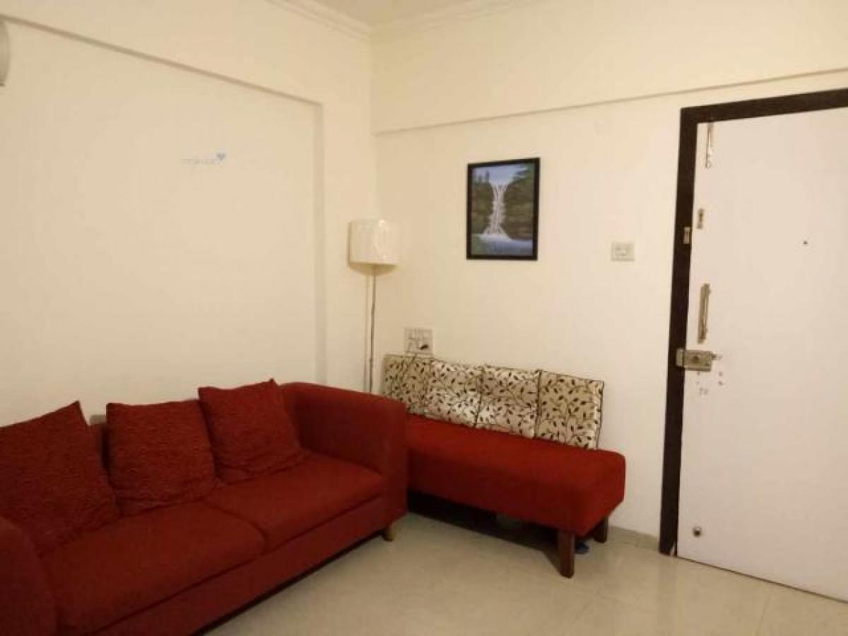 Studio in Pune, India No. 7385