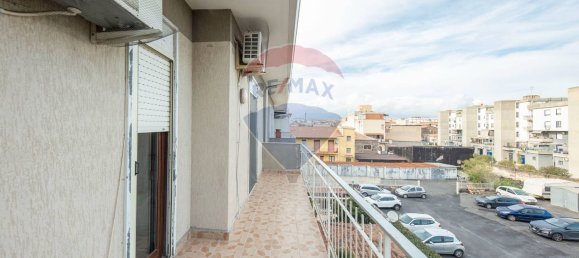 3 rooms Apartment in Catania, Italy No. 108995 24