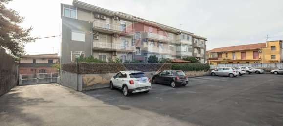 3 rooms Apartment in Catania, Italy No. 108995 28