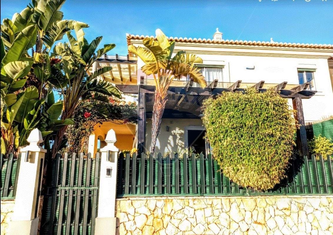 2 bedrooms Villa in Almancil, Portugal No. 24120