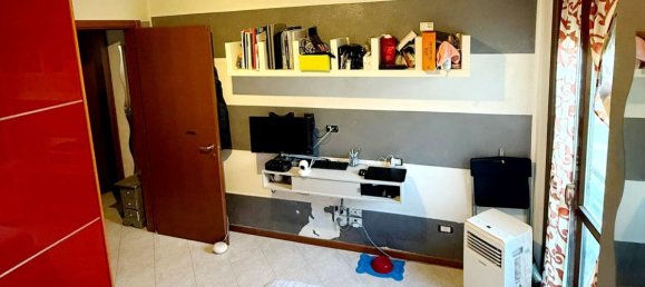 Apartamento de 3 divisões em Civitavecchia, Italy N.º 281239 19