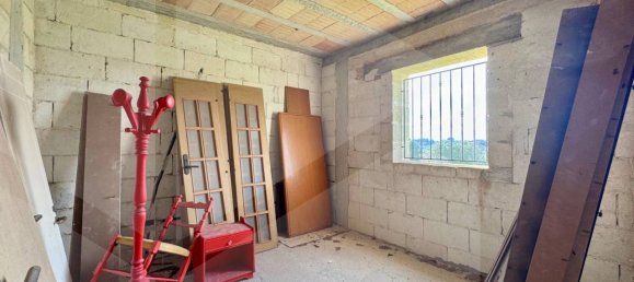 3 rooms House in Ostuni, Italy No. 24871 10