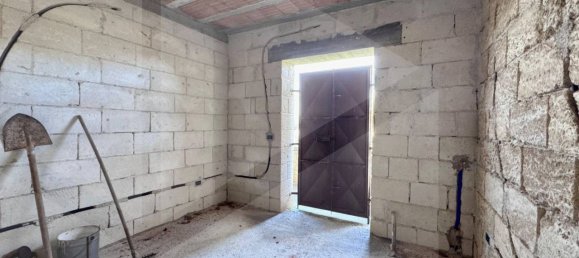 3 rooms House in Ostuni, Italy No. 24871 11