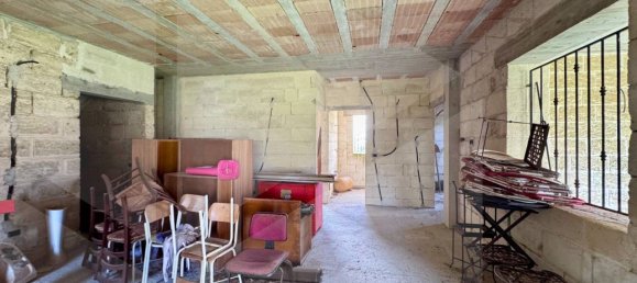 3 rooms House in Ostuni, Italy No. 24871 6