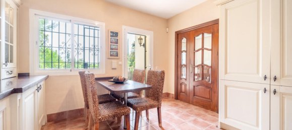 Villa de 4 dormitorios en Málaga, Spain No. 177873 30