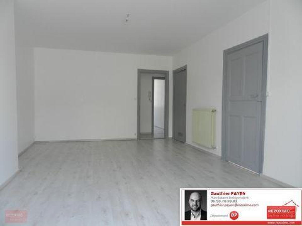Apartamento com 3 quartos em condomínio em Privas, France N.º 32879