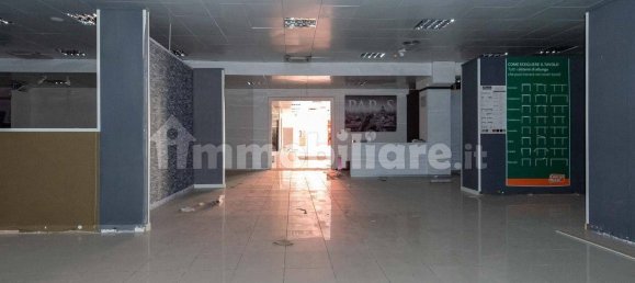 Armazém em San Salvatore Telesino, Italy 4371 m² N.º 318890 6